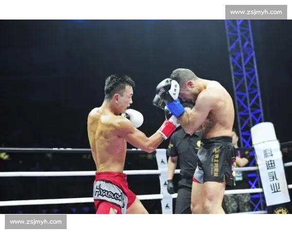 铁英华对决魔煞布巅峰之战力量意志与荣耀的终极碰撞擂台风云生死夜